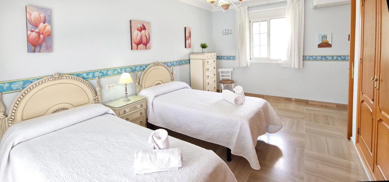 Golden Villa Costa Del Sol - Big Private Pool - Bbq - Good Location Fuengirola Exterior foto